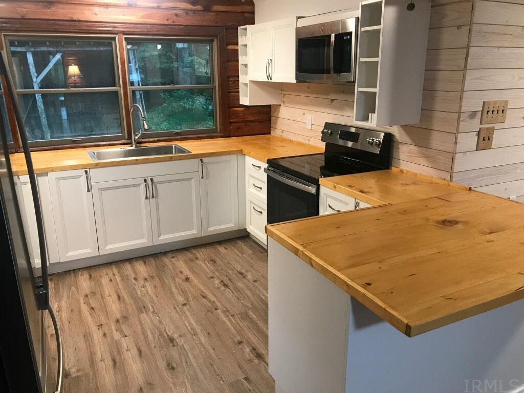 28488 Olympic Road English, IN 47118 - Photo 17 of 24
