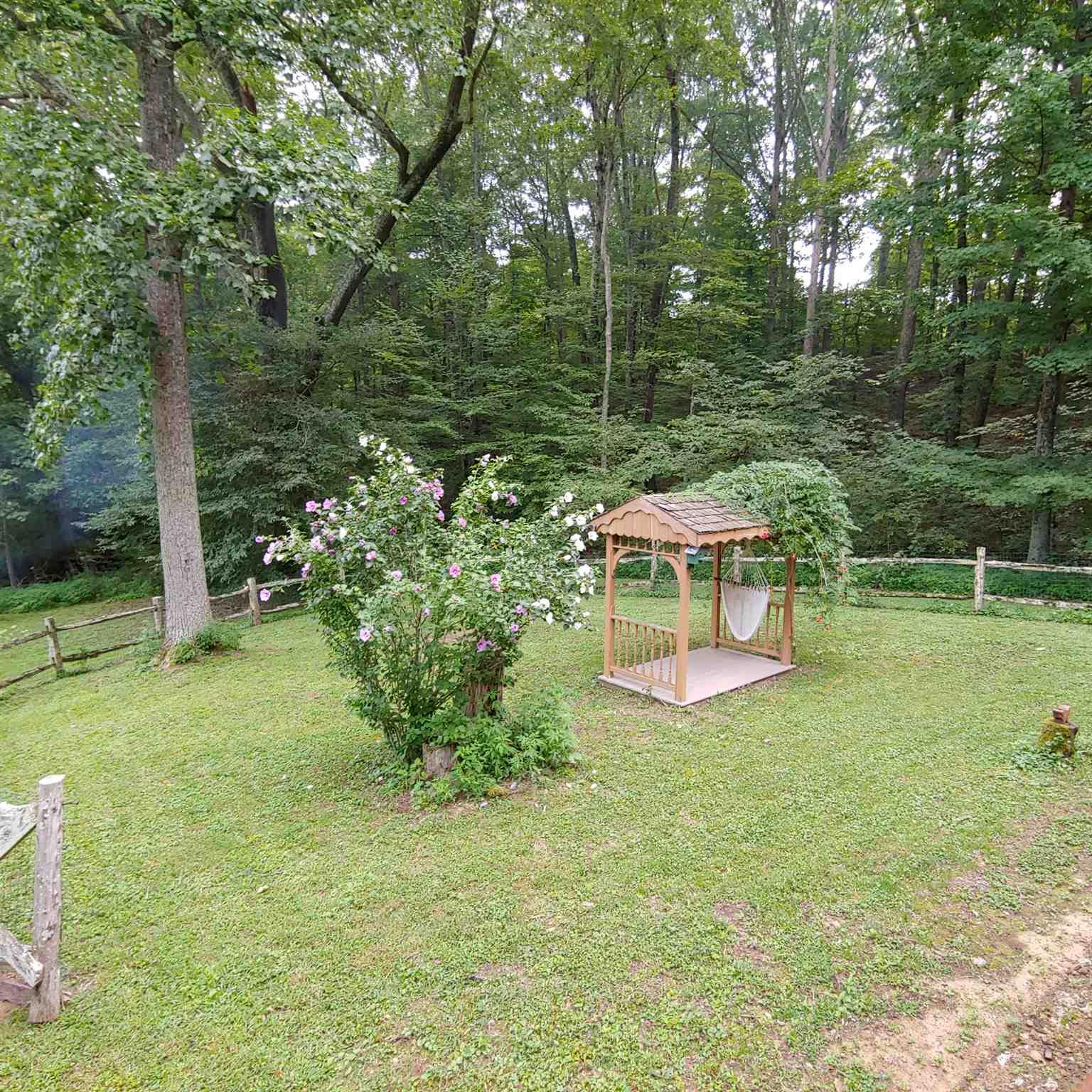 28488 Olympic Road English, IN 47118 - Photo 10 of 24