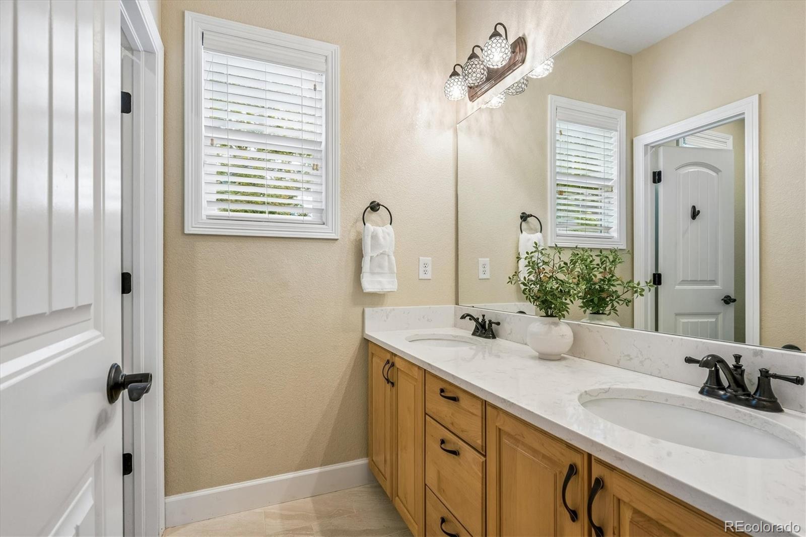 4395 Cedarpoint Place Highlands Ranch, CO 80130 - Photo 32 of 50 Gallery Image 32
