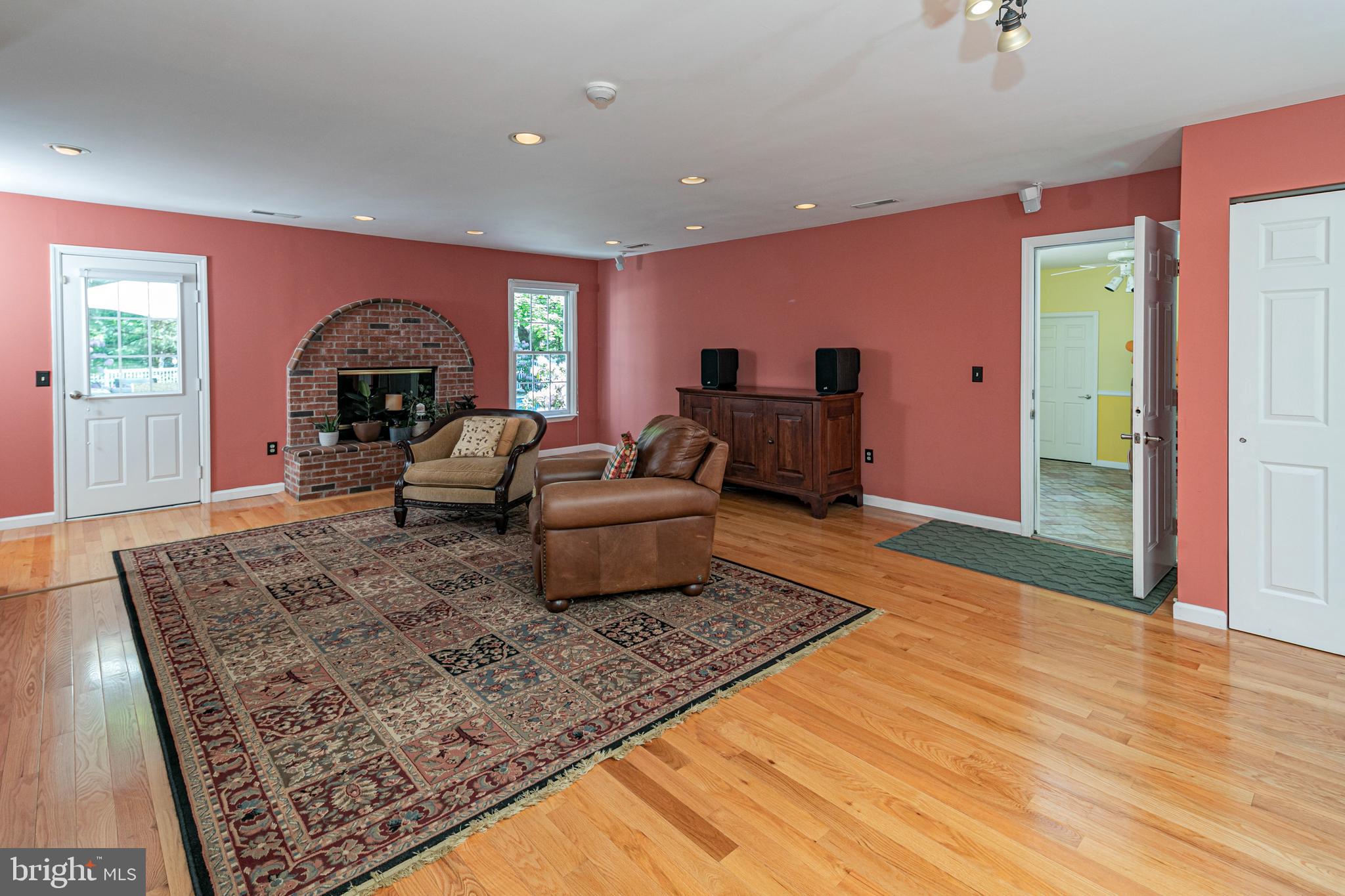 1 Linden Lane Pennington, NJ 08534 - Photo 15 of 50