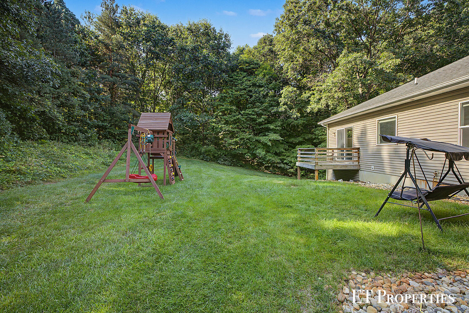 7801 Cascade Road Southeast Grand Rapids, MI 49546 - Photo 33 of 40 217A0980