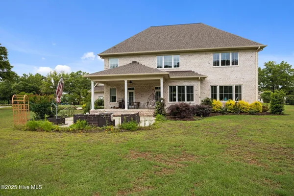 $1,200,000 | 3403 Star Hill Farm Road, Greenville, NC 27834