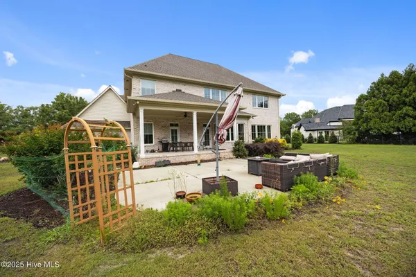 $1,200,000 | 3403 Star Hill Farm Road, Greenville, NC 27834