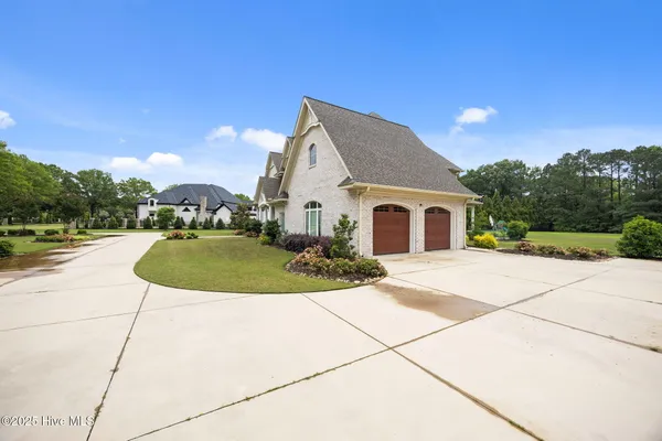 $1,200,000 | 3403 Star Hill Farm Road, Greenville, NC 27834