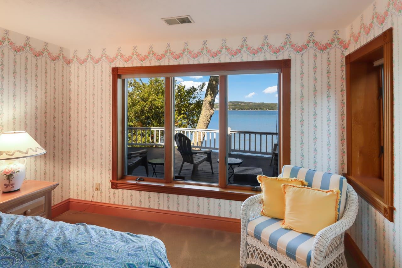 644 South Stony Point Road Suttons Bay, MI 49682 - Photo 52 of 79 1915495-51.JPG