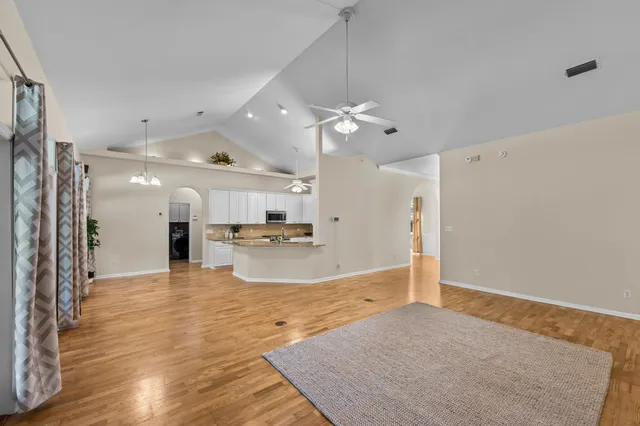 $579,900 | 3914 Shiloh Way East, Tallahassee, FL 32308