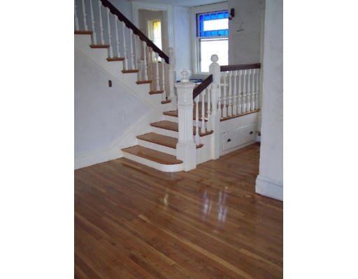 8 West Acton Road Stow, MA 01775 - Photo 2 of 6