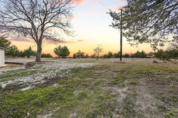 $418,500 | 1325 Reynolds Road, Whitewright, TX 75491