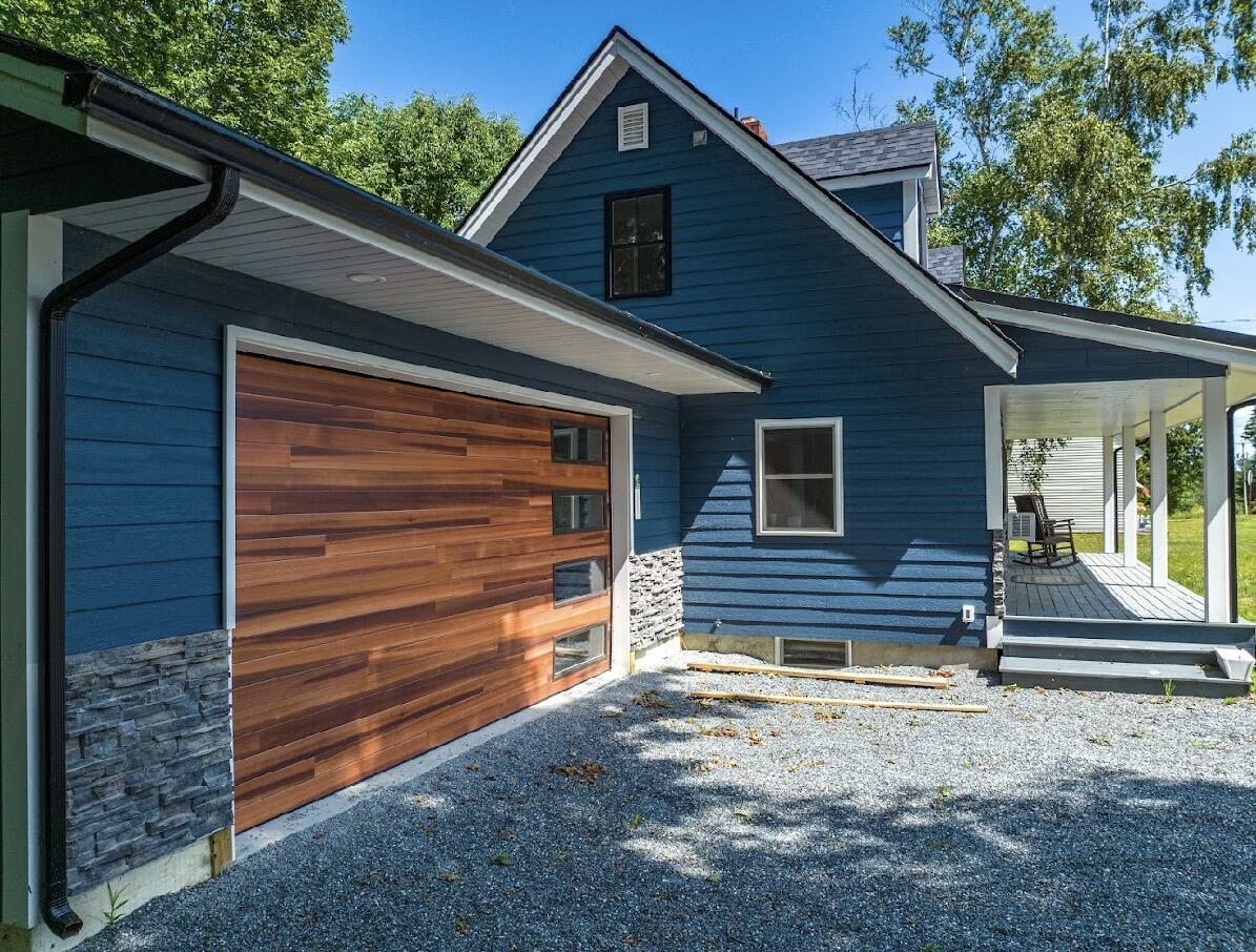 331 Enfield Road Lincoln, ME 04457 - Photo 6 of 79 IMG_2719