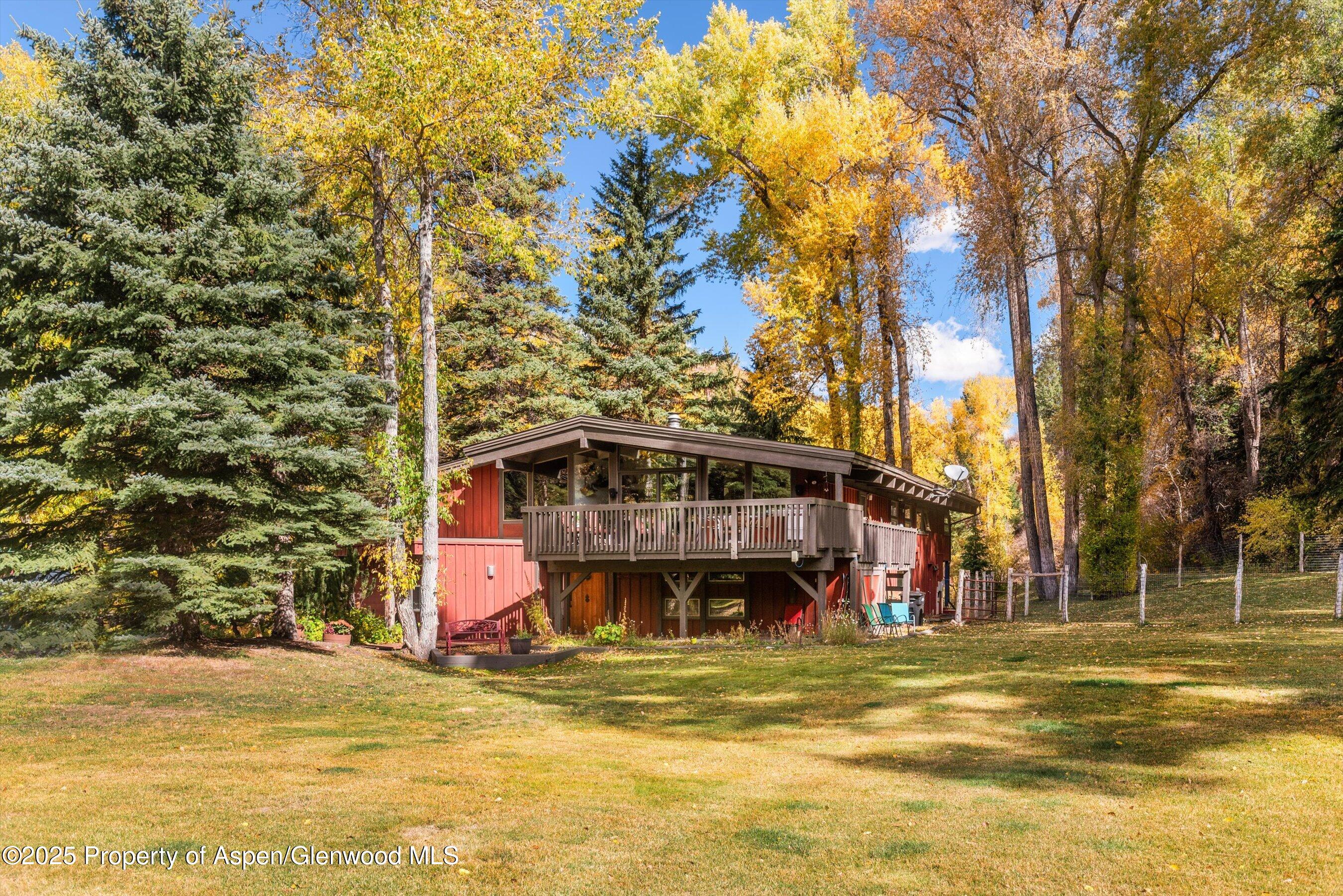 1894 Castle Creek Road Aspen, CO 81611 - Photo 9 of 66 45-1894CastleCreek_HiRes_231002002