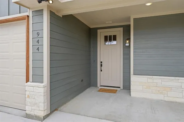 $345,000 | 944 Huckleberry Lane, Tolar, TX 76476