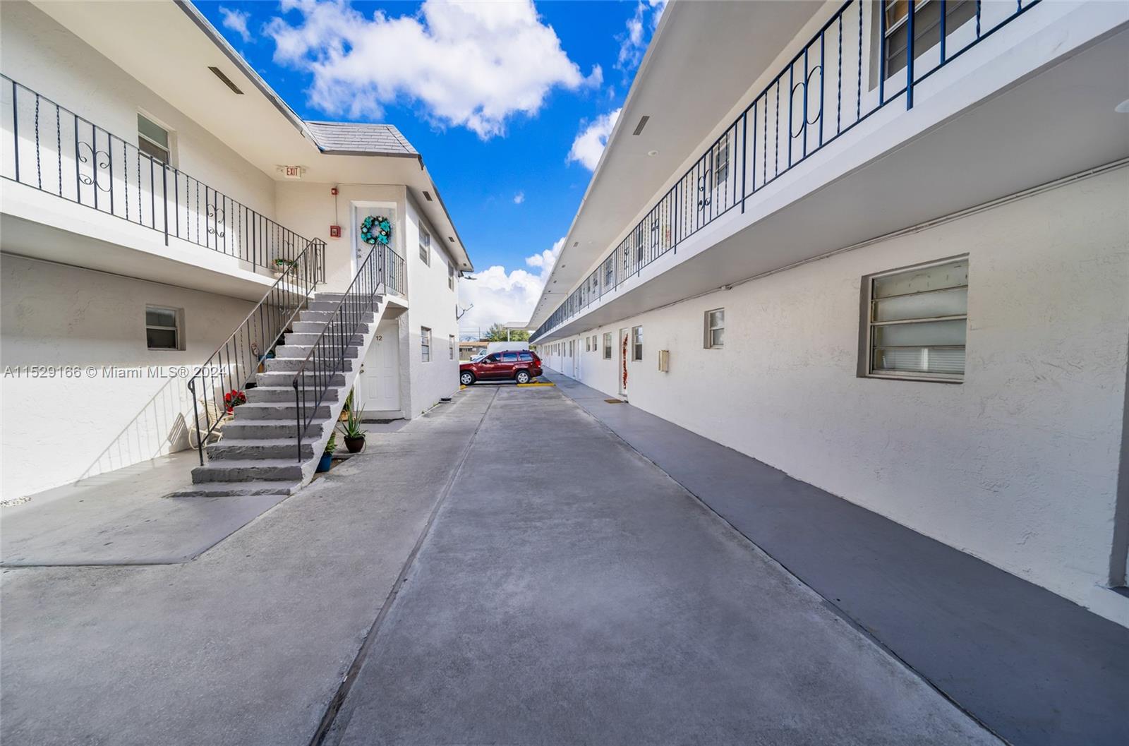 13240 Port Said Road Opa-Locka, FL 33054 - Photo 4 of 21