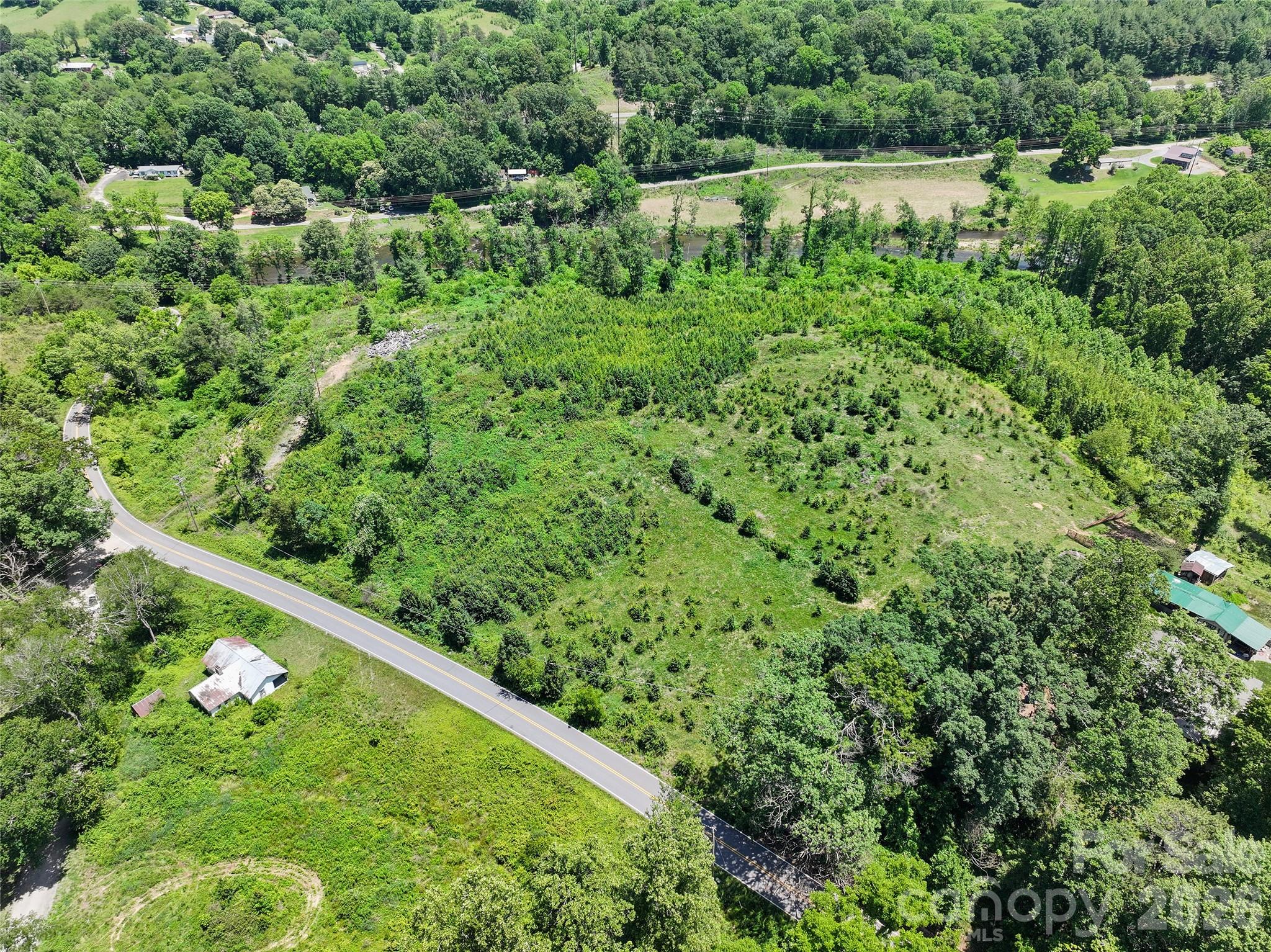 347 Richland Creek Road Clyde, NC 28721 - Photo 15 of 46