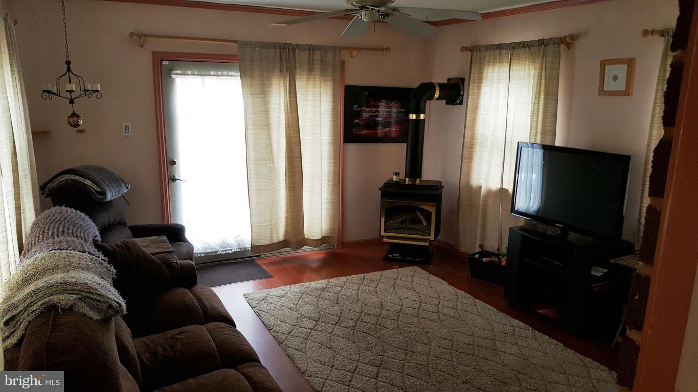 2932 Spring Valley Road Lancaster, PA 17601 - Photo 8 of 27 Gallery Image 8