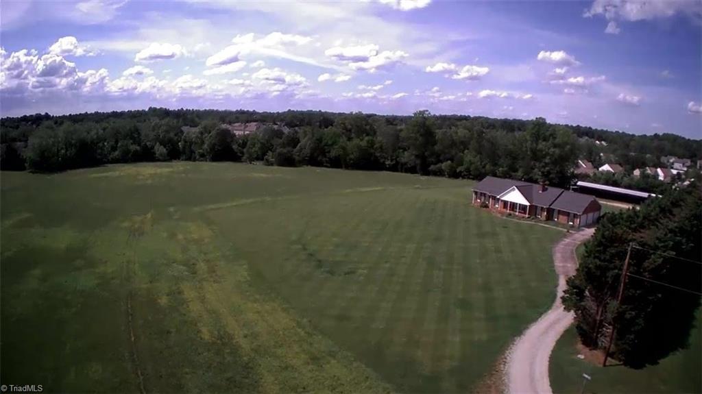 4361 Barrow Road High Point, NC 27265 - Photo 15 of 20