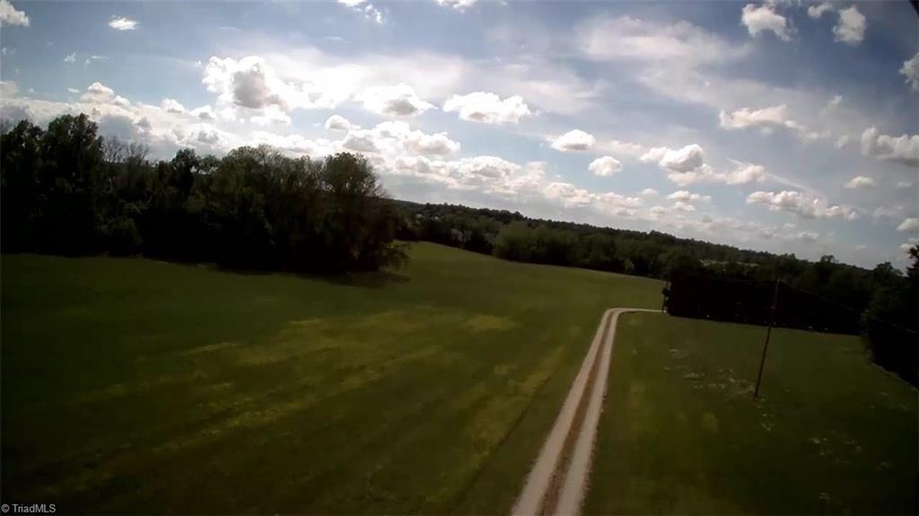 4361 Barrow Road High Point, NC 27265 - Photo 8 of 20
