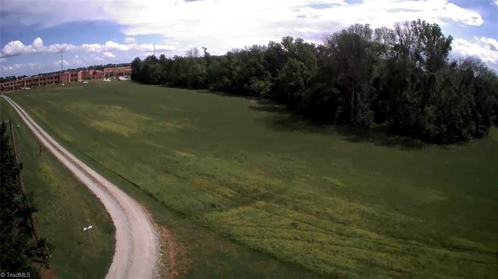 4361 Barrow Road High Point, NC 27265 - Photo 10 of 20