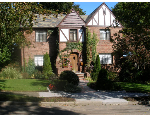 26 Philmore Road Newton, MA 02458 - Photo 1 of 13 Gallery Image 1