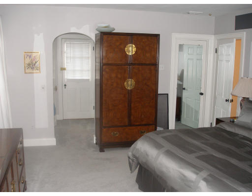 26 Philmore Road Newton, MA 02458 - Photo 12 of 13 Gallery Image 12