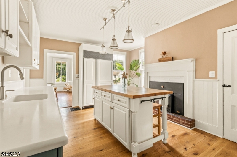 139 Main Street Hampton, NJ 08827 - Photo 9 of 26