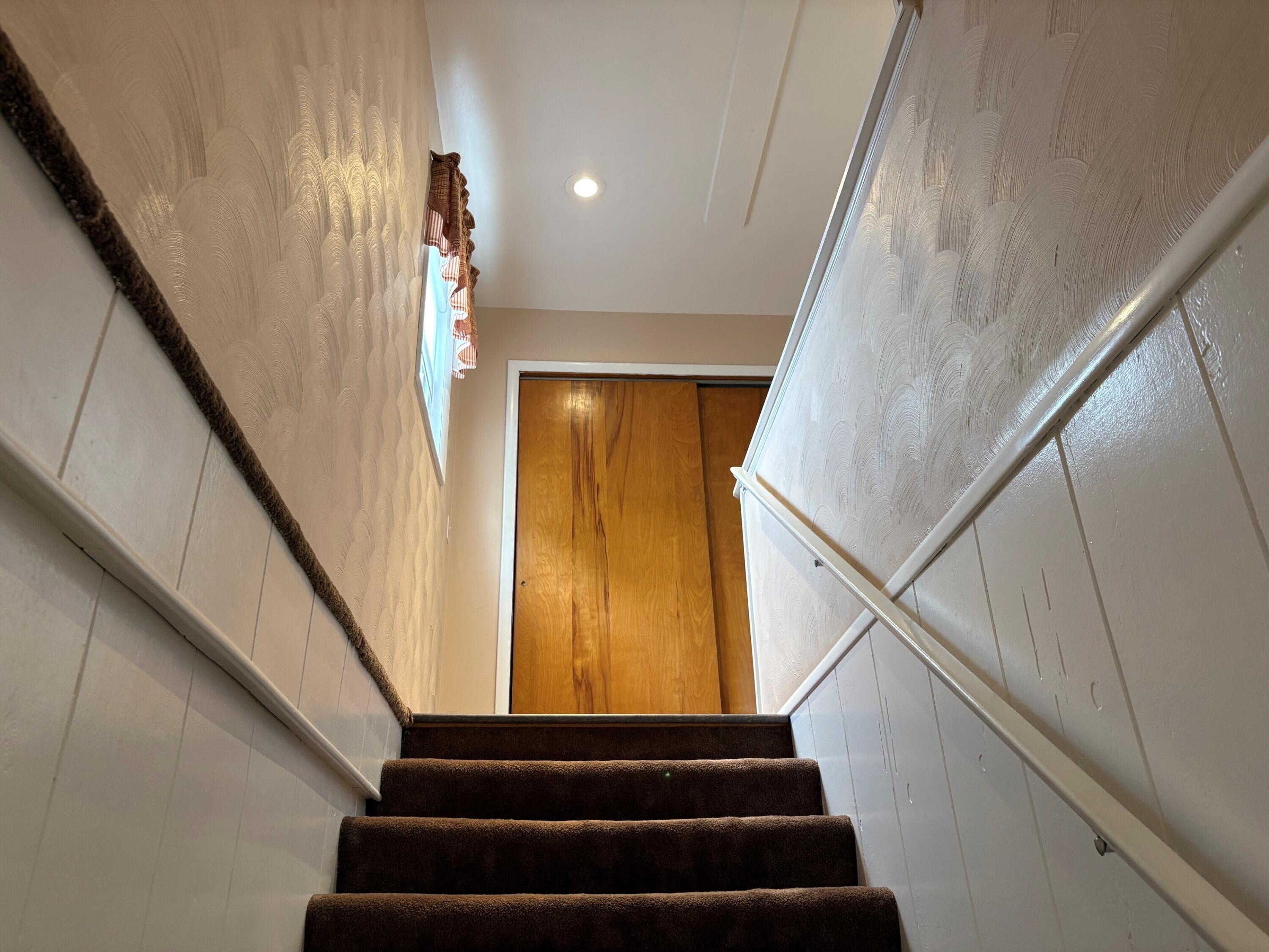 653 7th Street Plainwell, MI 49080 - Photo 13 of 38 13