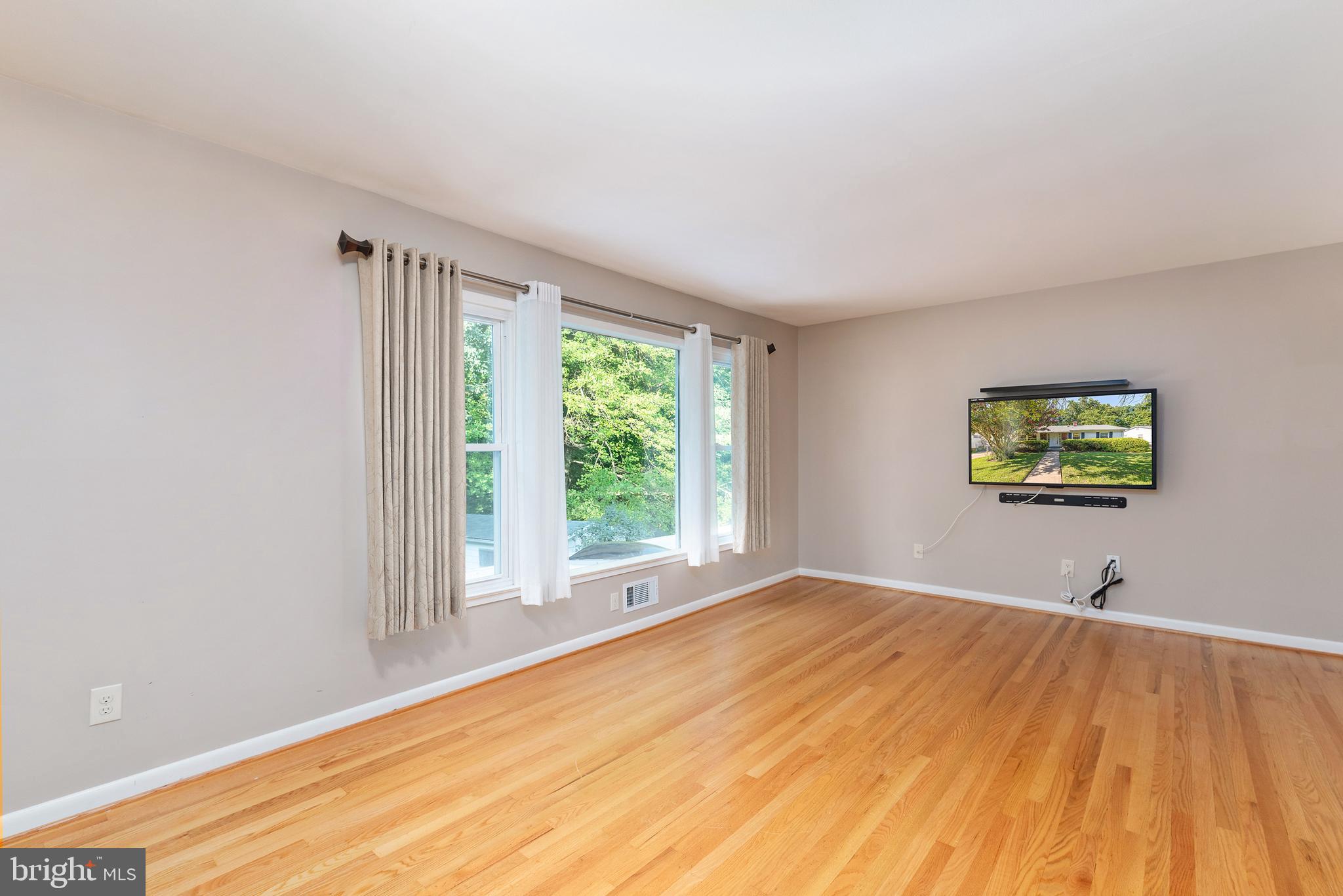 3922 Highview Drive Silver Spring, MD 20906 - Photo 11 of 33 Gallery Image 11