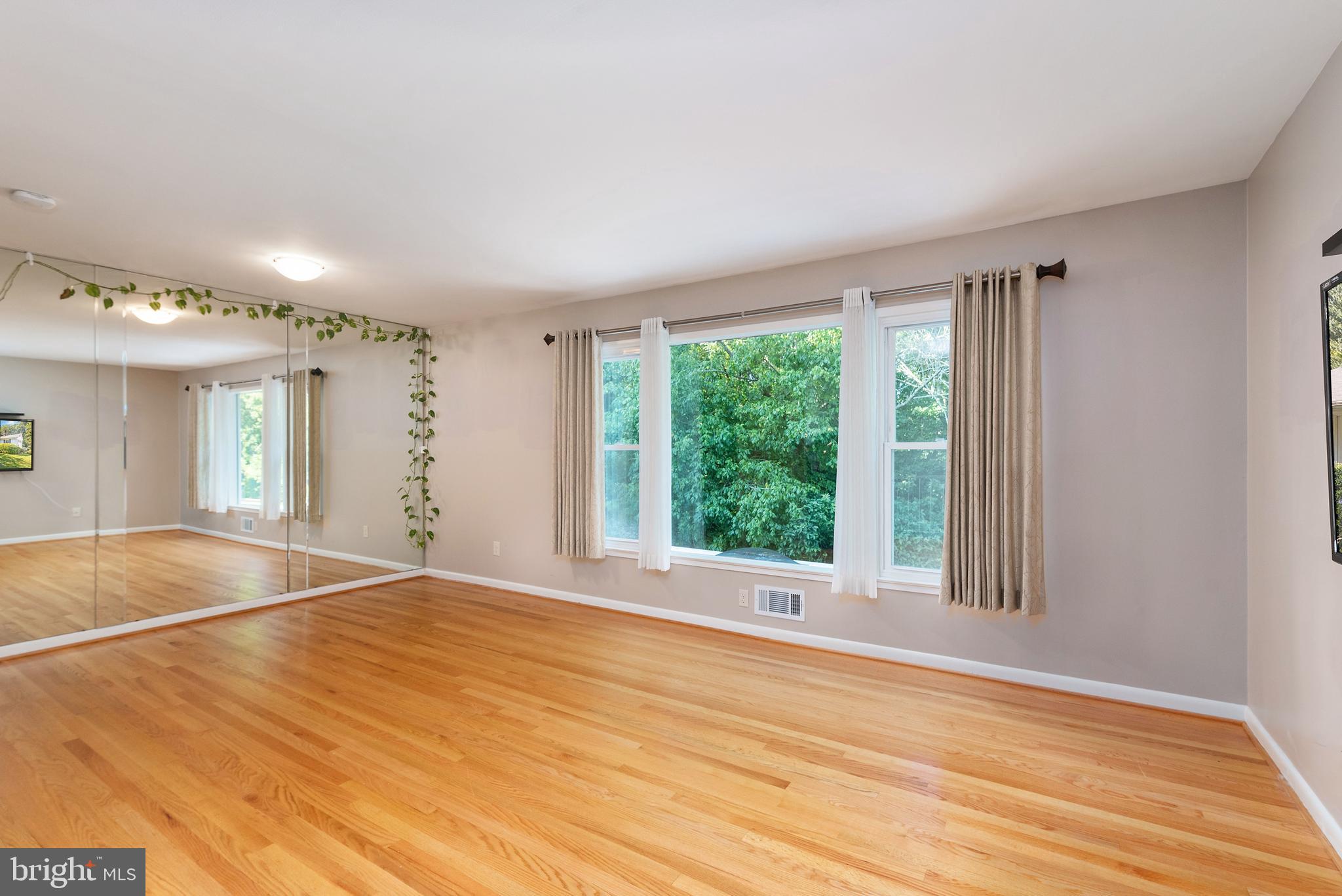 3922 Highview Drive Silver Spring, MD 20906 - Photo 9 of 33 Gallery Image 9