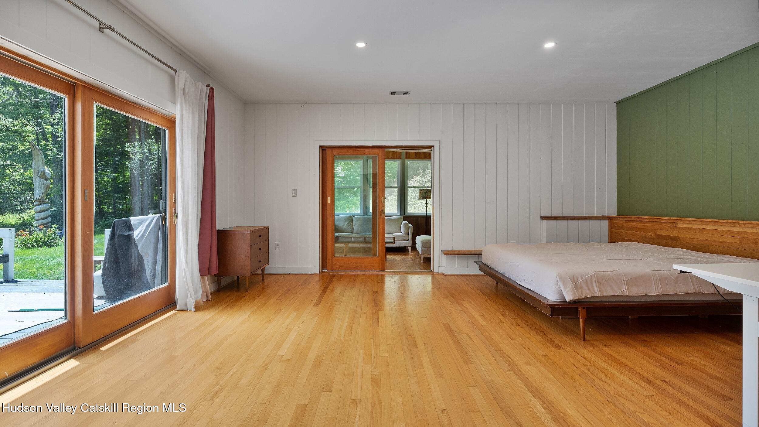 638 Fog Hill Road Austerlitz, NY 12017 - Photo 16 of 41 Living