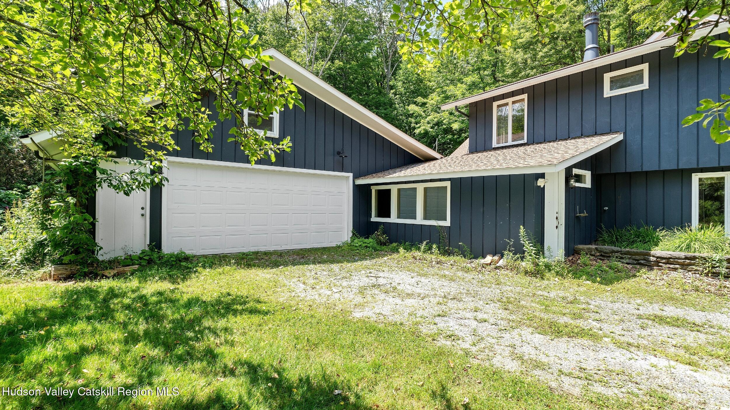 638 Fog Hill Road Austerlitz, NY 12017 - Photo 2 of 41 Entrance