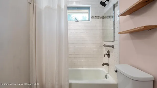 $400,000 | 638 Fog Hill Road, Austerlitz, NY 12017