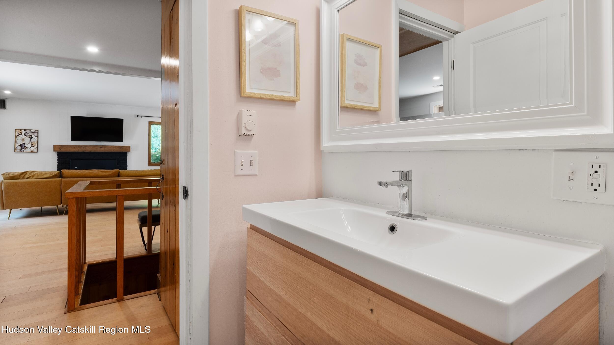 638 Fog Hill Road Austerlitz, NY 12017 - Photo 26 of 41 Bath