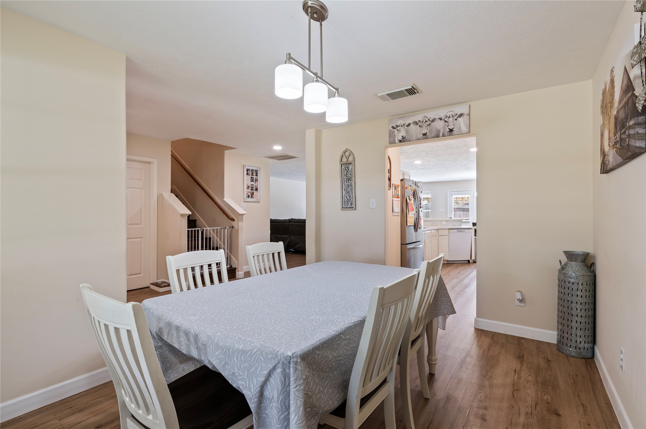 13601 Trail Meadow Lane Rosharon, TX 77583 - Photo 9 of 33 Gallery Image 9