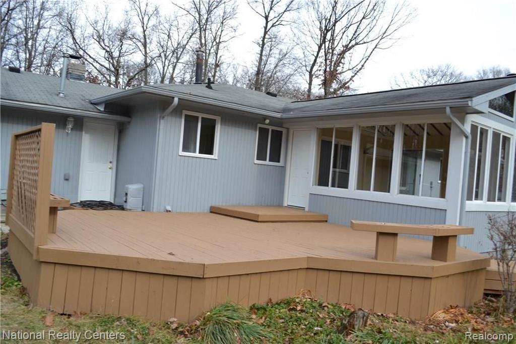 40485 Harris Road Belleville, MI 48111 - Photo 16 of 20