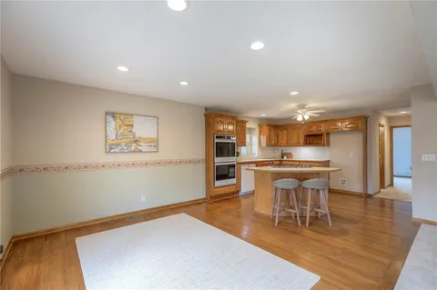 $325,000 | 1105 Creekside Court, Raymore, MO 64083