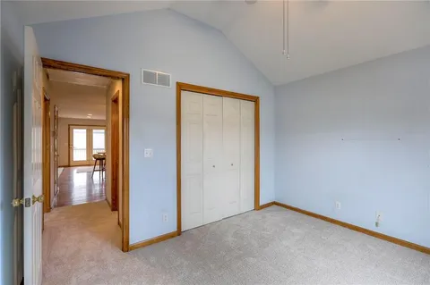 $325,000 | 1105 Creekside Court, Raymore, MO 64083