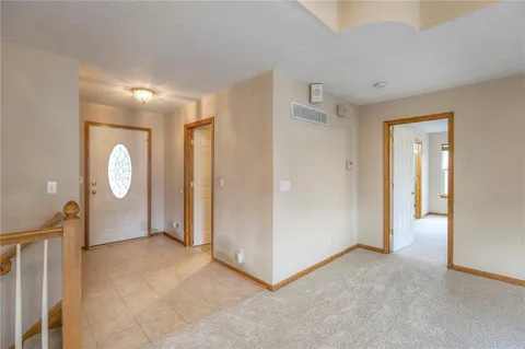 $325,000 | 1105 Creekside Court, Raymore, MO 64083