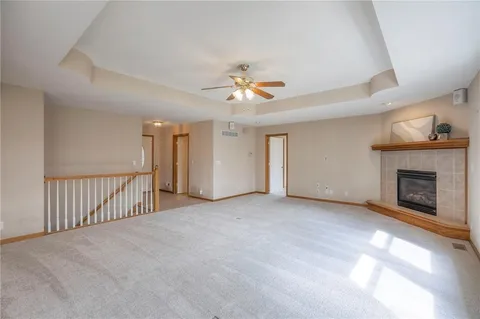 $325,000 | 1105 Creekside Court, Raymore, MO 64083