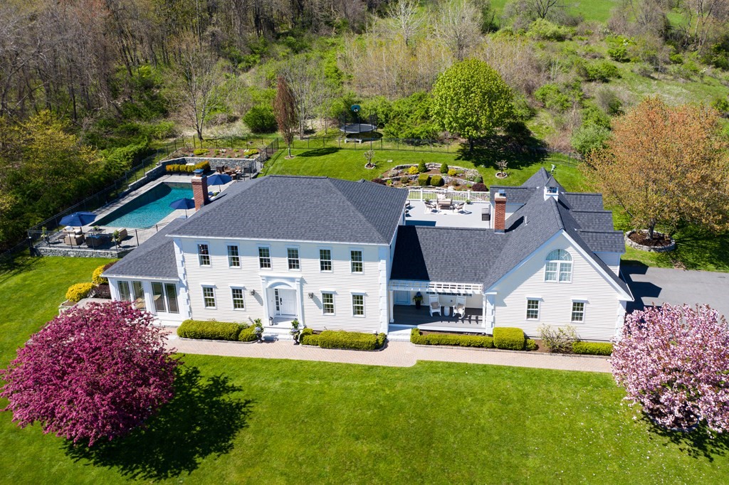 465 Newtown Road Littleton, MA 01460 - Photo 1 of 42 Gallery Image 1