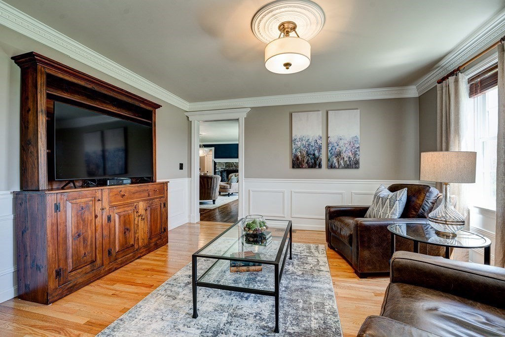 465 Newtown Road Littleton, MA 01460 - Photo 6 of 42 Gallery Image 6