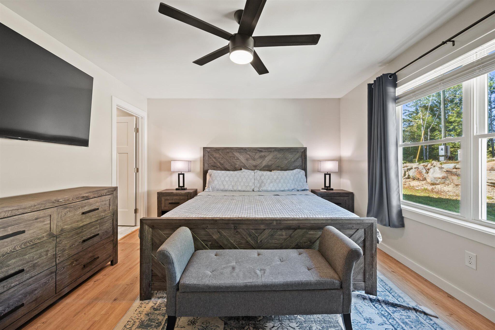 1941 Me-46 Bucksport, ME 04416 - Photo 14 of 40 14-Primary Bedroom