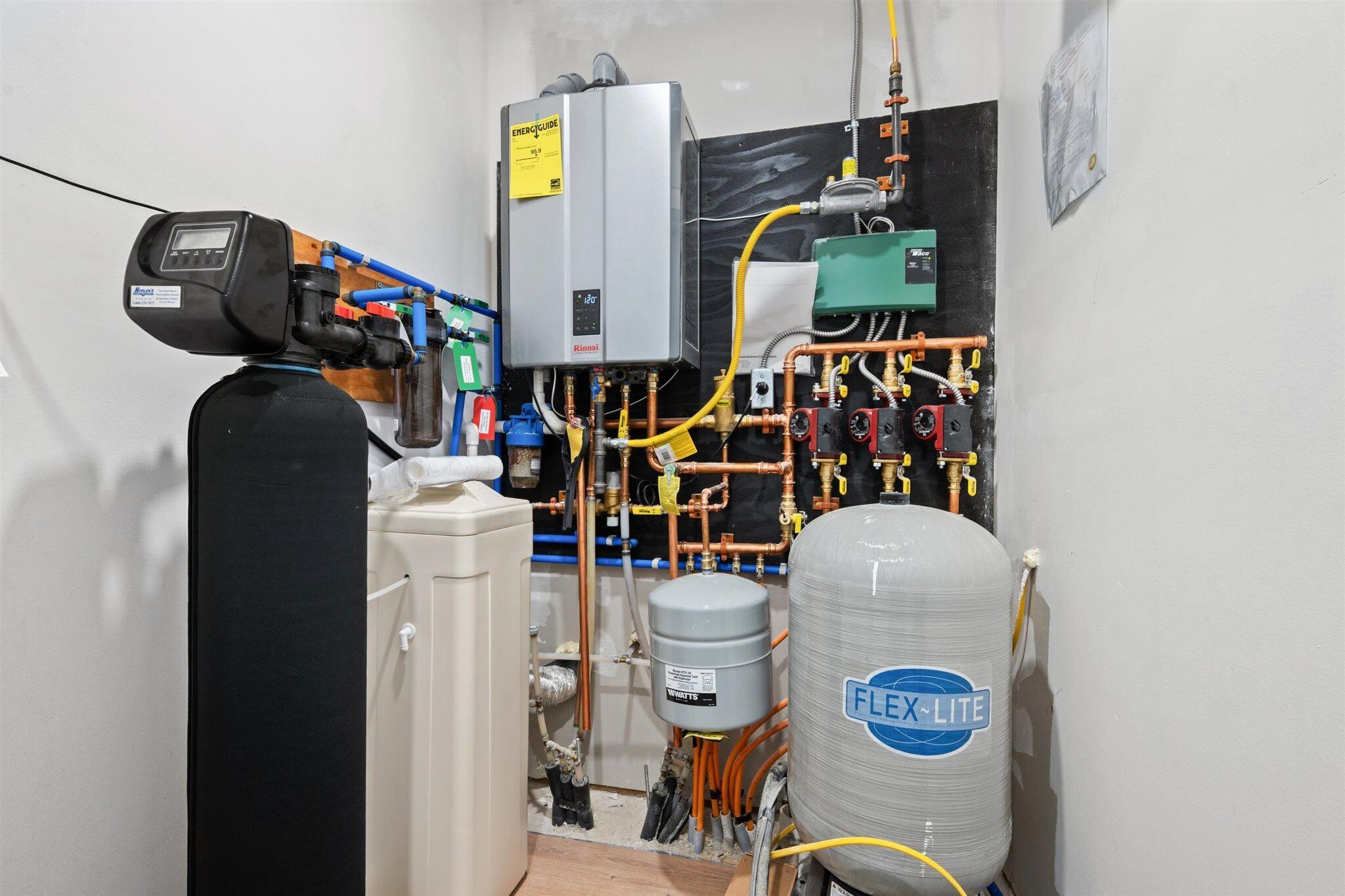 1941 Me-46 Bucksport, ME 04416 - Photo 19 of 40 19-Utilities