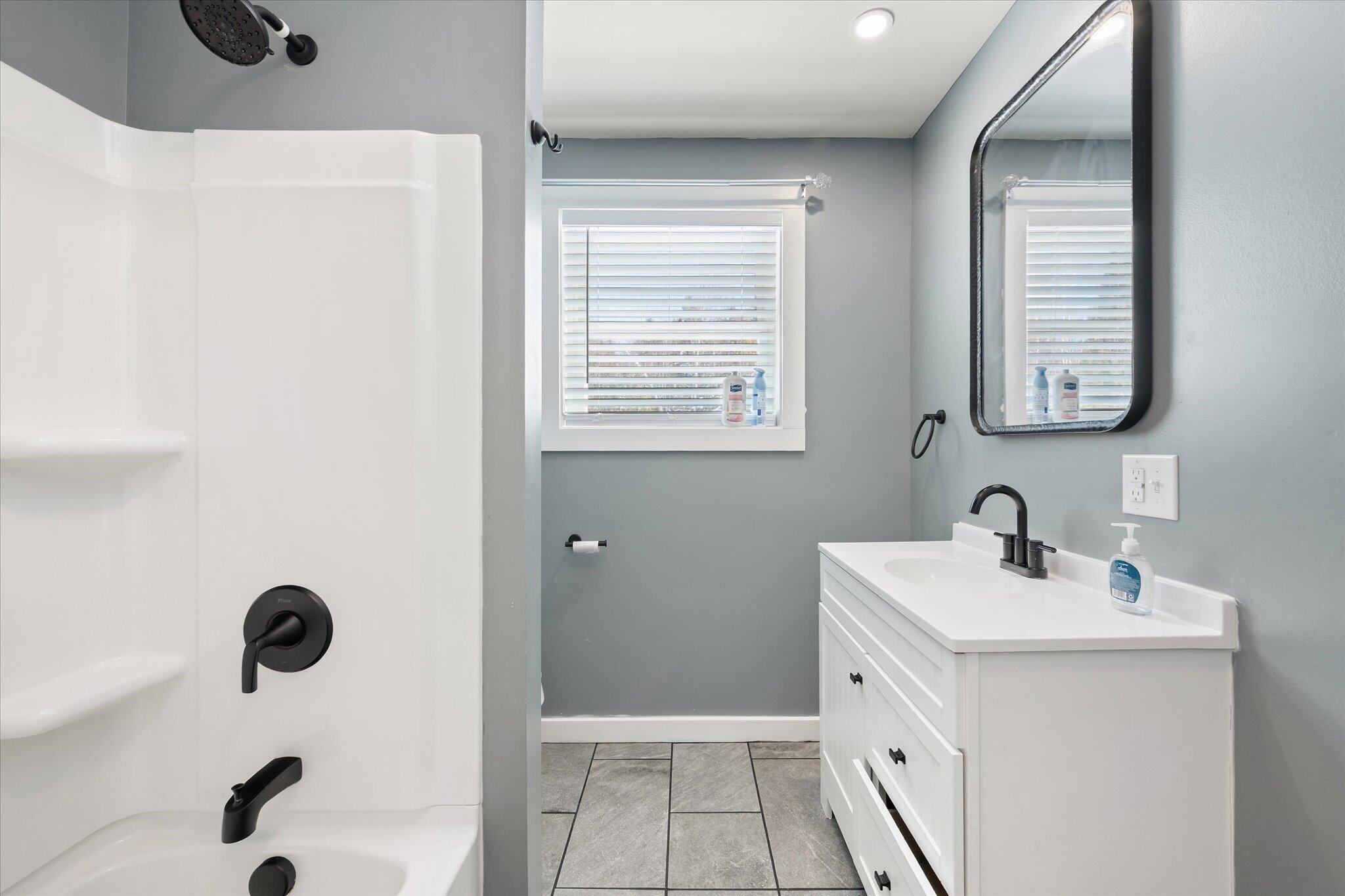 1941 Me-46 Bucksport, ME 04416 - Photo 30 of 51 30-Bathroom