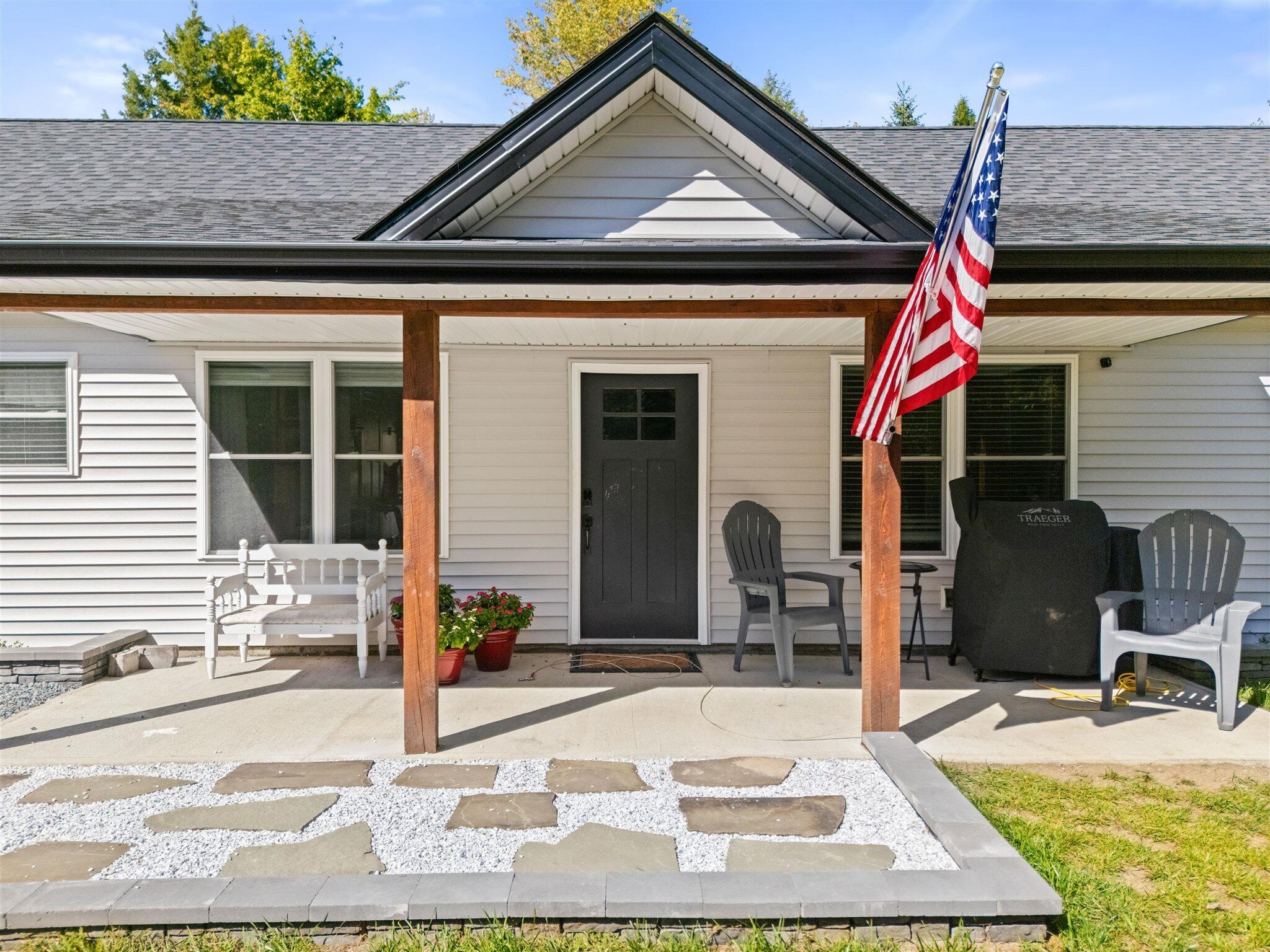 1941 Me-46 Bucksport, ME 04416 - Photo 4 of 40 04-1941 ME-46