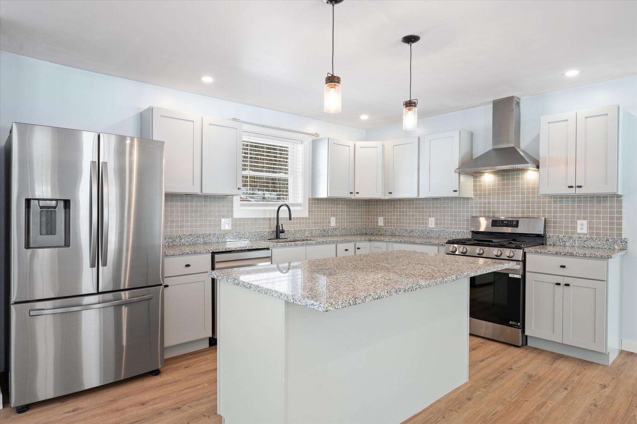 1941 Me-46 Bucksport, ME 04416 - Photo 6 of 51 06-Kitchen
