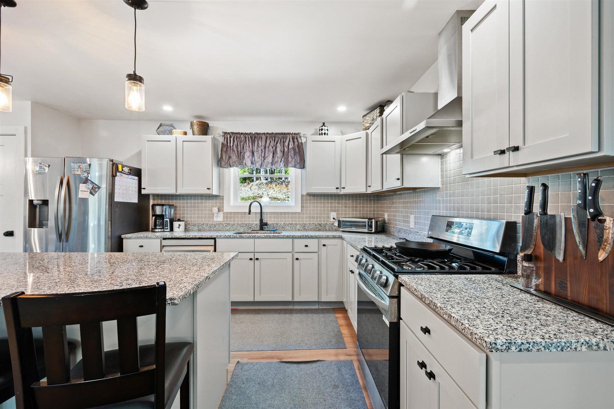 1941 Me-46 Bucksport, ME 04416 - Photo 8 of 40 08-Kitchen