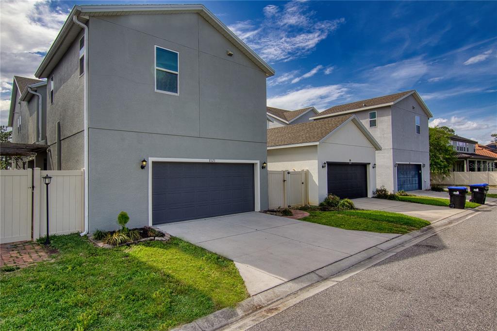 8323 Lookout Pointe Drive Windermere, FL 34786 - Photo 25 of 44