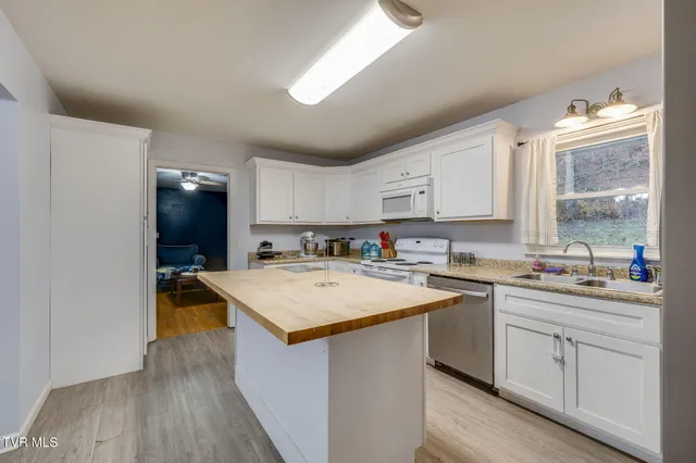 $340,000 | 1722 Pressmens Home Road, Rogersville, TN 37857