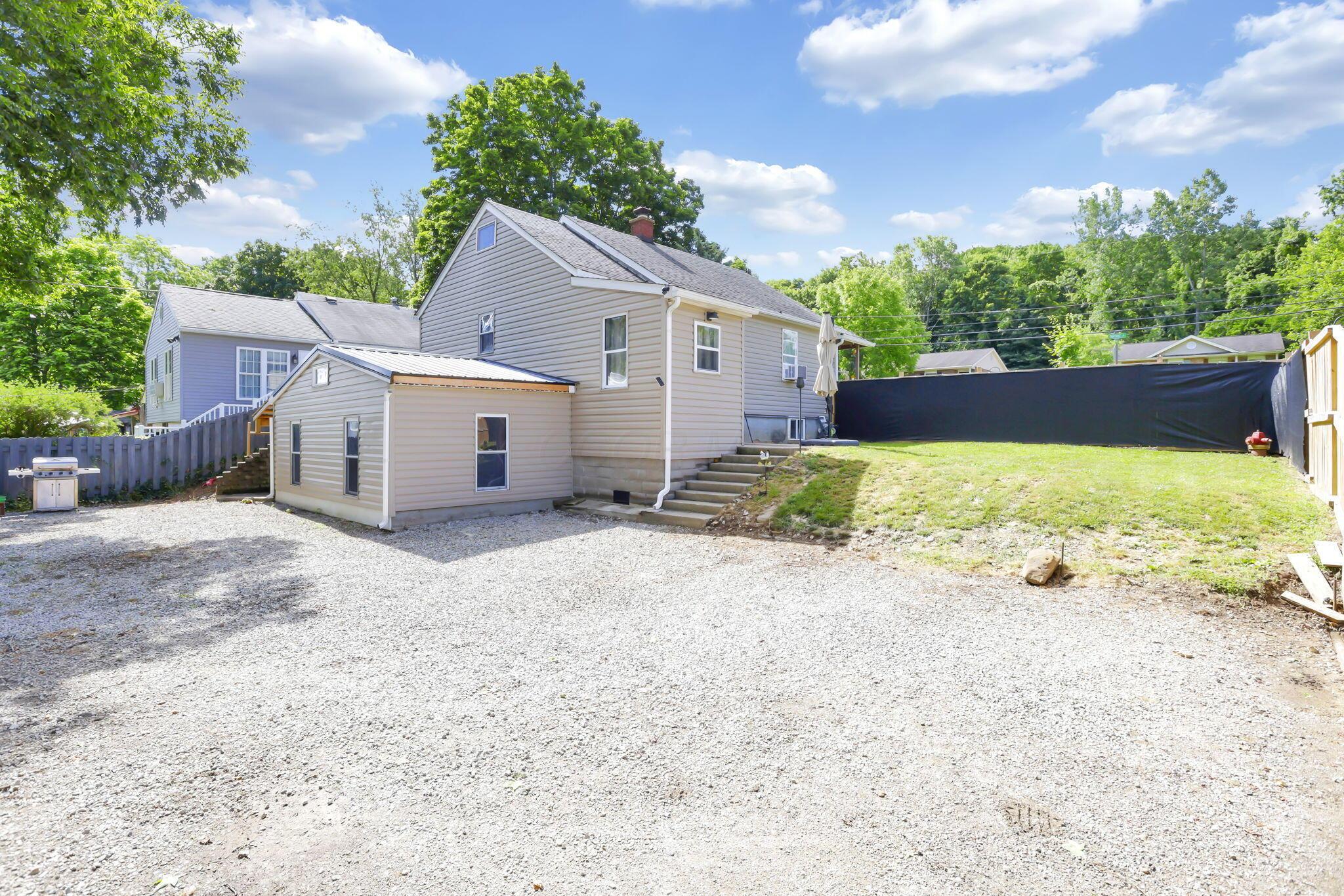 741 Spring Street Lancaster, OH 43130 - Photo 24 of 27 35-web-or-mls-939A3522