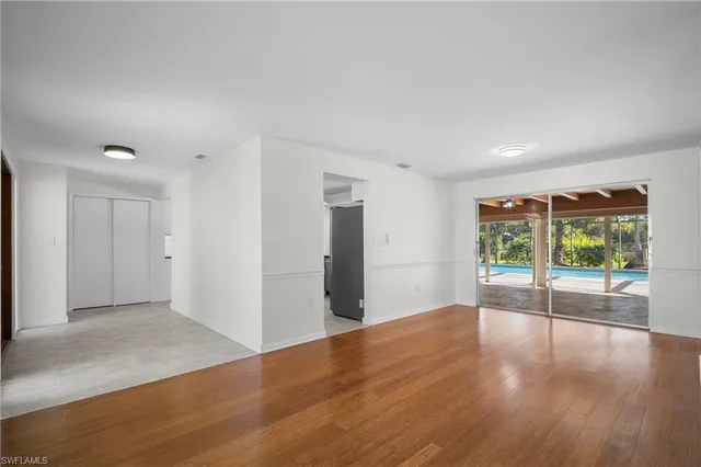 $699,900 | 5091 Westminster Drive, Fort Myers, FL 33919