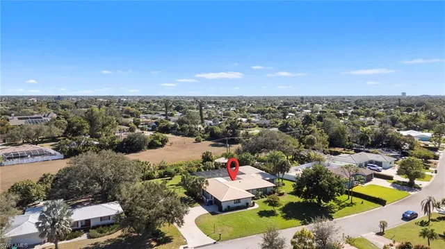 $699,900 | 5091 Westminster Drive, Fort Myers, FL 33919